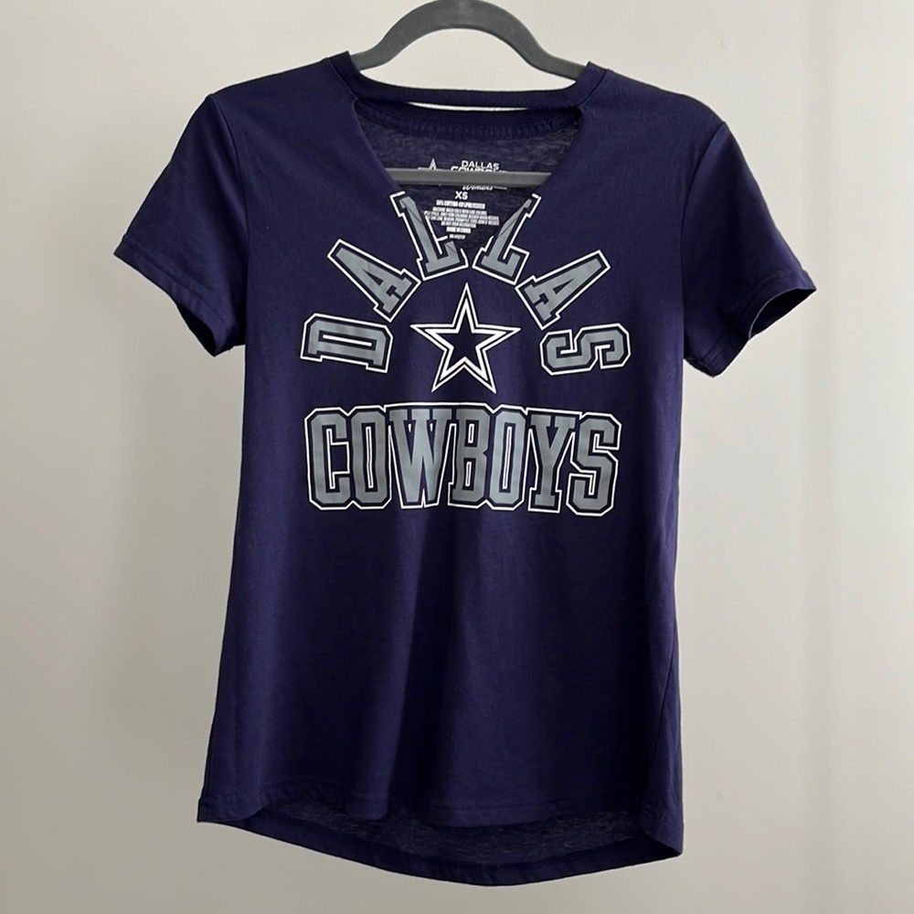 Dallas Cowboys Short Sleeve Choker T-Shirt Size XS